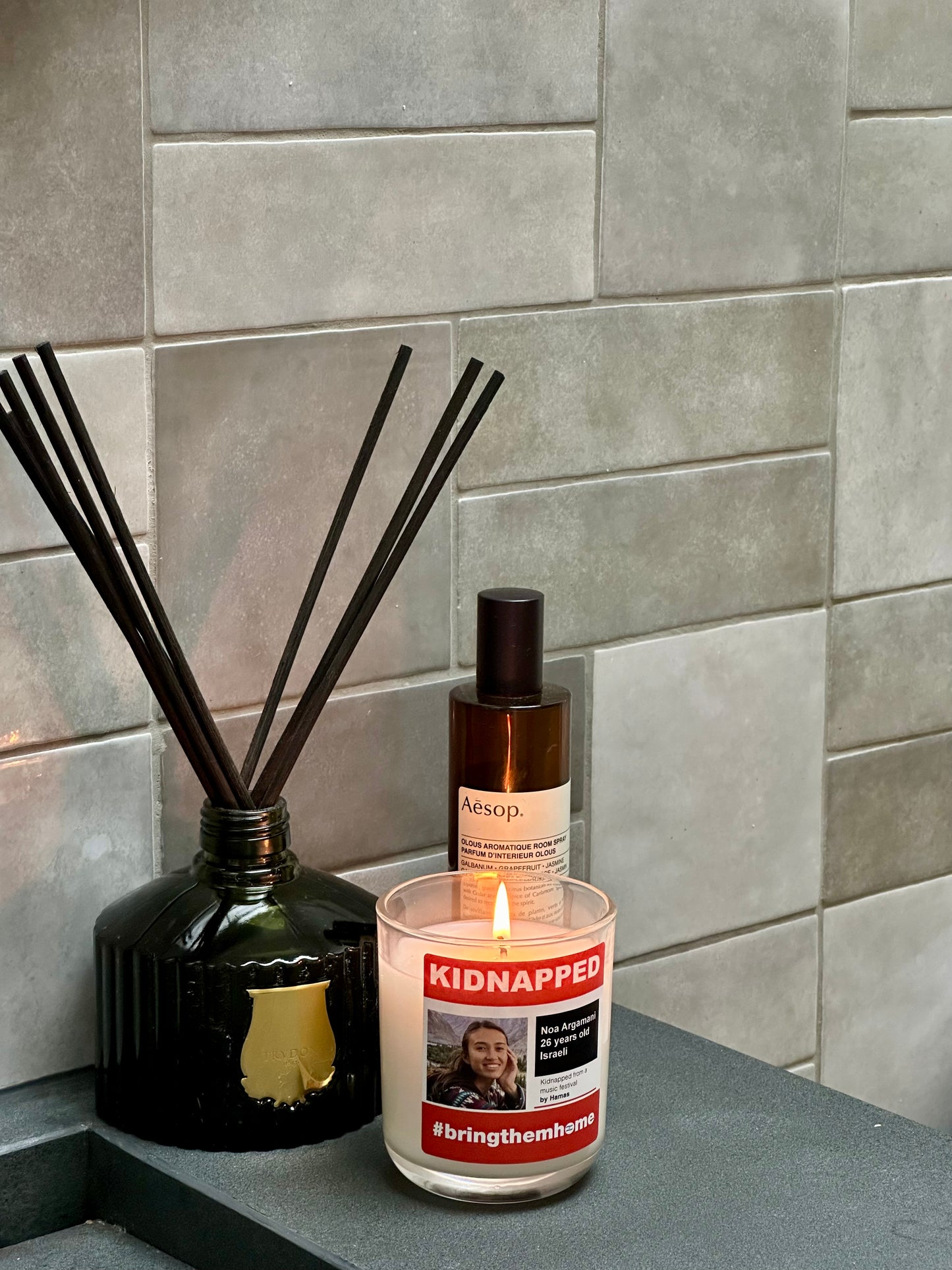 Light Up With Hope - Bring them Home Now (Citronella)